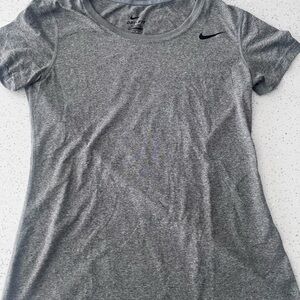 Nike Women's Heather Gray Short Sleeve Tee DriFit Small